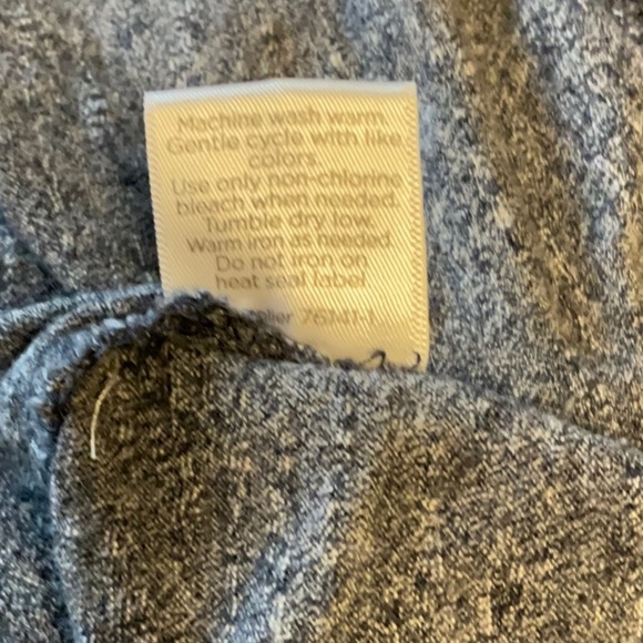 JCPenney Men's Long Sleeve Tee - Gray - Picture 5 of 5